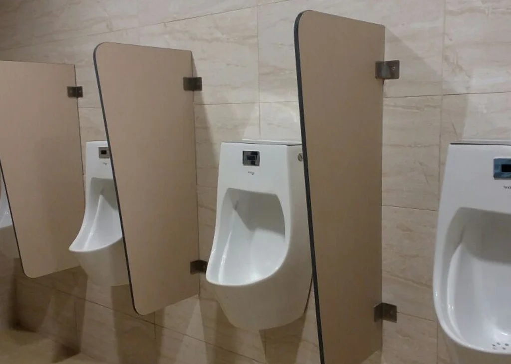 toilet cubicle manufacturer