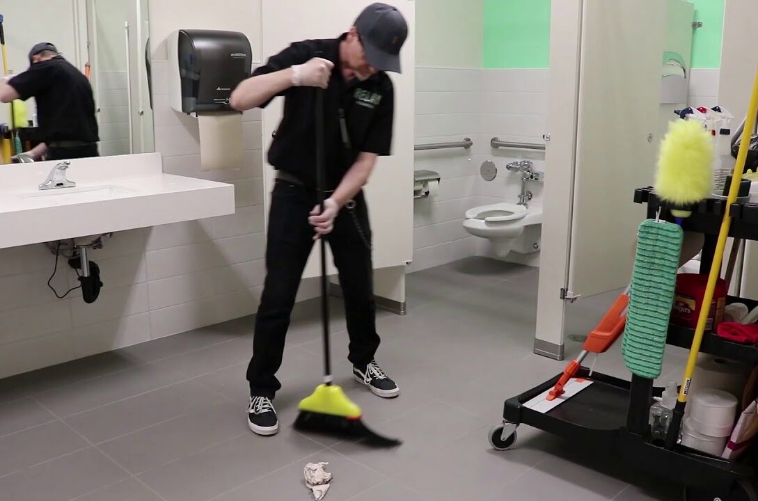 Restroom Cleaning and Maintenance