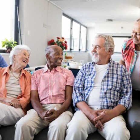 What to Expect in a Retirement Home: A Comprehensive Guide for Seniors