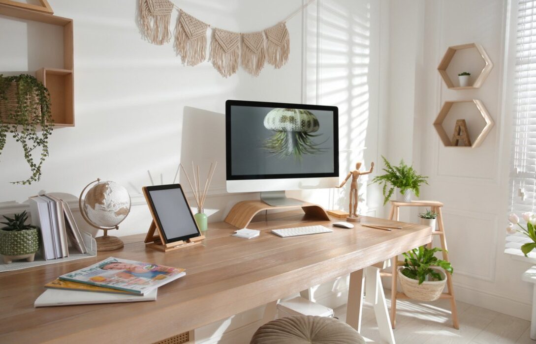 Small Corner Computer Desks