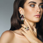 Tips for Selecting Earrings That Enhance Your Natural Beauty and Elegance